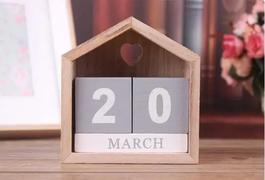 

Creative house wooden manual calendar calendar crafts home Decoration