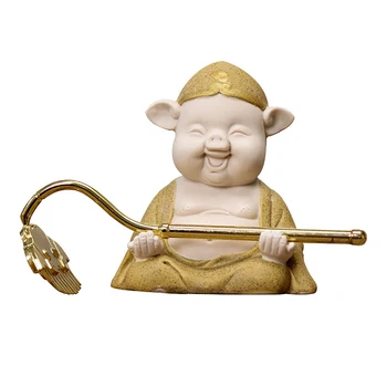 

New Chinese Cute Pig Tea Pet Figurines Ceramic Crafts Creative Pig Tea Pet Ornament Simple Miniatures Home Decor Accessories Toy