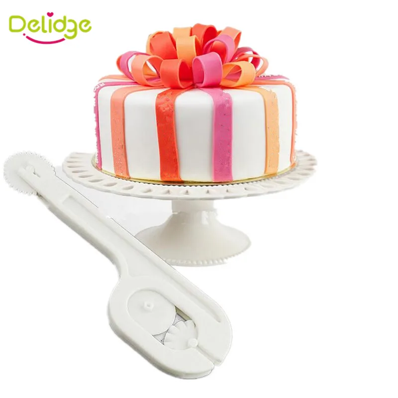 

Delidge 1pc 3 Wheel Fondant Cake Roller Modelling Embosser Cutter PlasticCake Decorating Knife Fondant Cutter Sugar Craft Molds