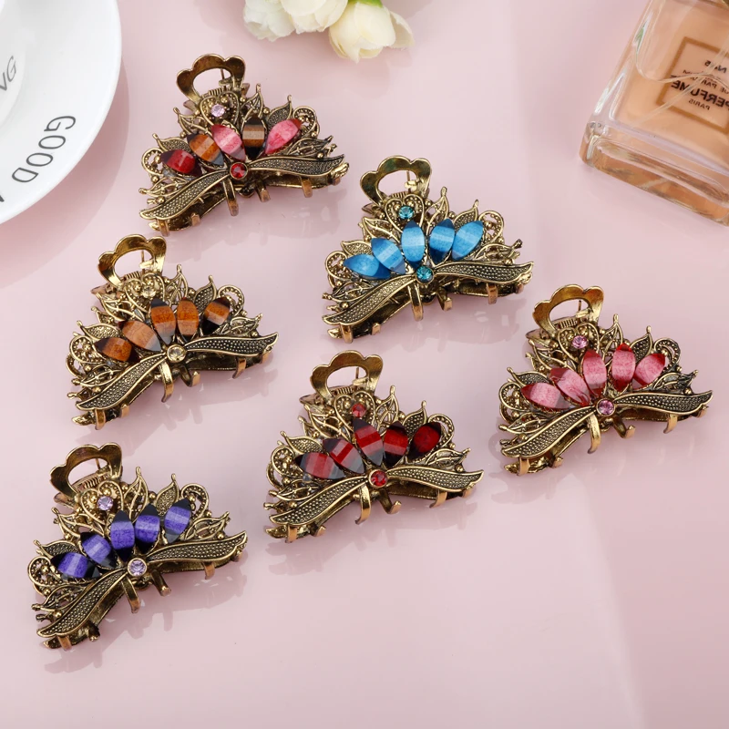 

Korea Mini Retro Exquisite Hollow Out Flower Hairpins Crab Clips 6 Colors Crystal Vintage Hair Claws Women Girl Headwear