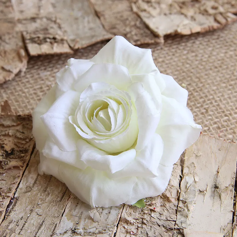 9 см Шелковые Розы Искусственные настенные цветы голова большой цветок настенные декорации, свадебное украшение Шелковый цветок Белый Розовый поддельные розы 5 шт - Цвет: white
