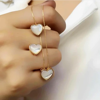 

Heart Shape Natural Pearl Shell Jewelry Sets For Women Gold Color Cute Small Love Heart Pendant Necklace Stud Earrings Set Gift