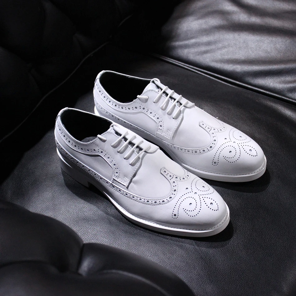 

White genuine leather brogue shoes British style bullock carved lace up oxfords groom shoes for men free shipping