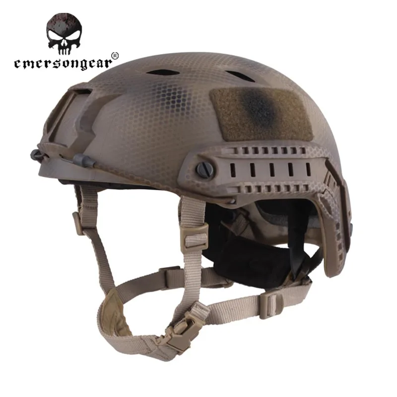 

Emersongear Fast Base Jump Hunting Wargame Adjustable Helmet Protective Helmet Emerson BJ Type EM5659C Navy Seal