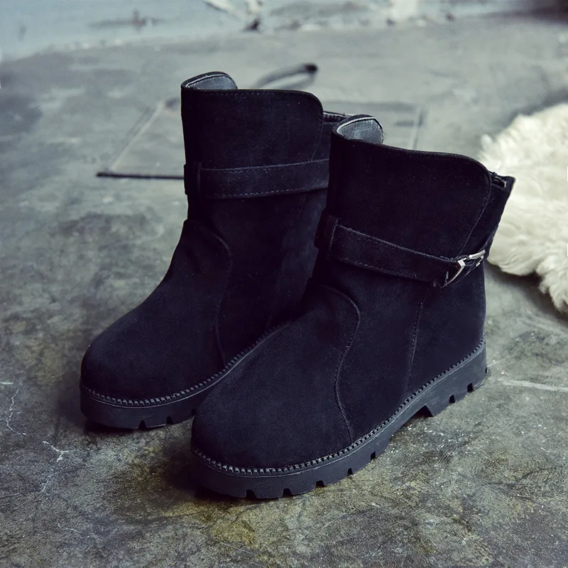 

2018 autumn and winter suede women's shoes Korean version of the large size belt buckle non-slip women's boots black ljj 1116