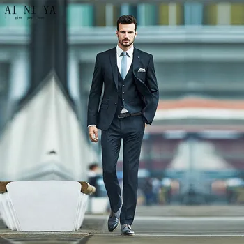 

Men Suit Tuxedos Classic Fit Wedding Groomsmen Suit Red Carpet Celebrity Evening Party Tailcoats Groom Suits For Men