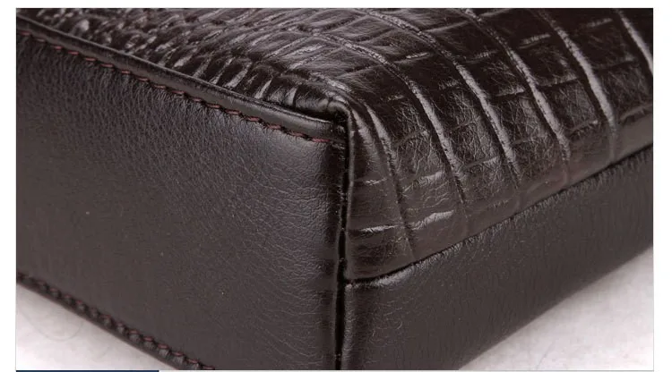 3371616051_1842719259