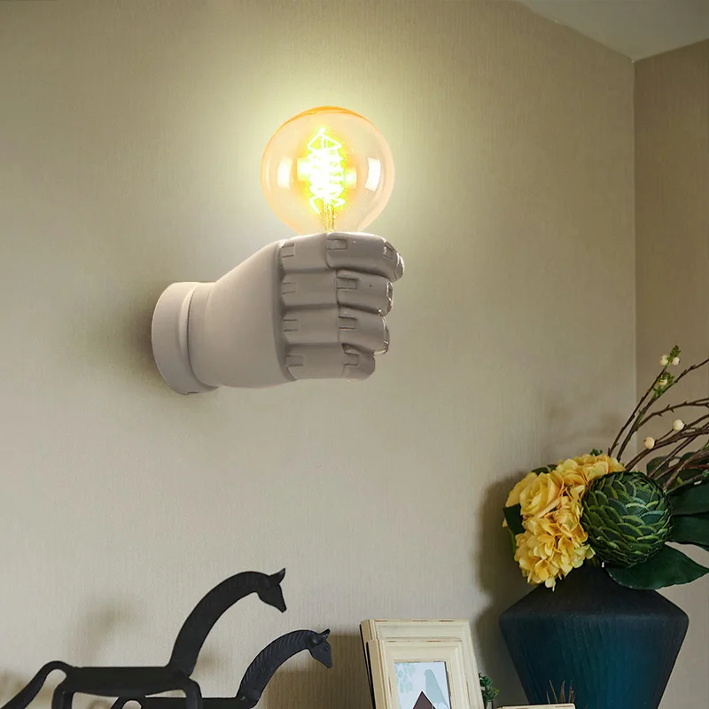 Resin fist art wall lamp retro loft restaurant bar club cafe lamp pub office balcony aisle corridor bedside light bra sconce