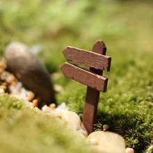 10 Pcs DIY Artificial Miniature Fingerpost Wood Crafts Colorful Street Sign Garden Tools Crafts Making Signpost Art Gift