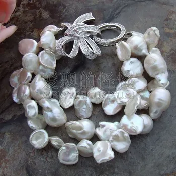 

B121213 8" 3 Strands White Keshi Pearl Bracelet