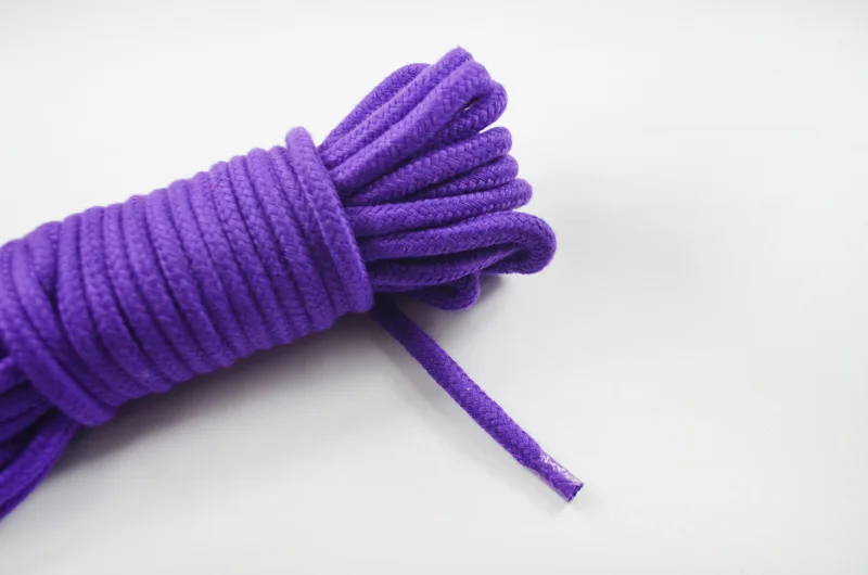 2725815586_2098924143