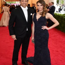 Emily Cole темно-синее кружевное платье знаменитостей покроя "Русалка" глубокий v-образный вырез открытая спина красный ковер вечернее платье Брендовое вечернее платье