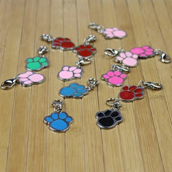 

1pcs Pet ID Tag Dog Metal Dog Product Pawprint Charm Collar Clothing Puppy Identity Personalized Claw Shape Color Random