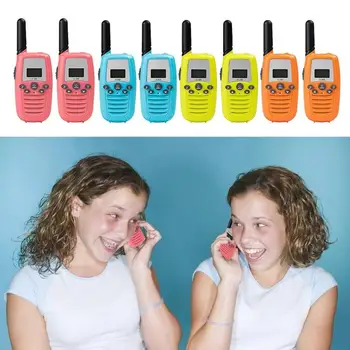 

1 Pair Kids Electronic Walkie Talkies With Flashlight Parent-Child Wireless Talking Interactive Toy One-touch Carry-on clip Toys
