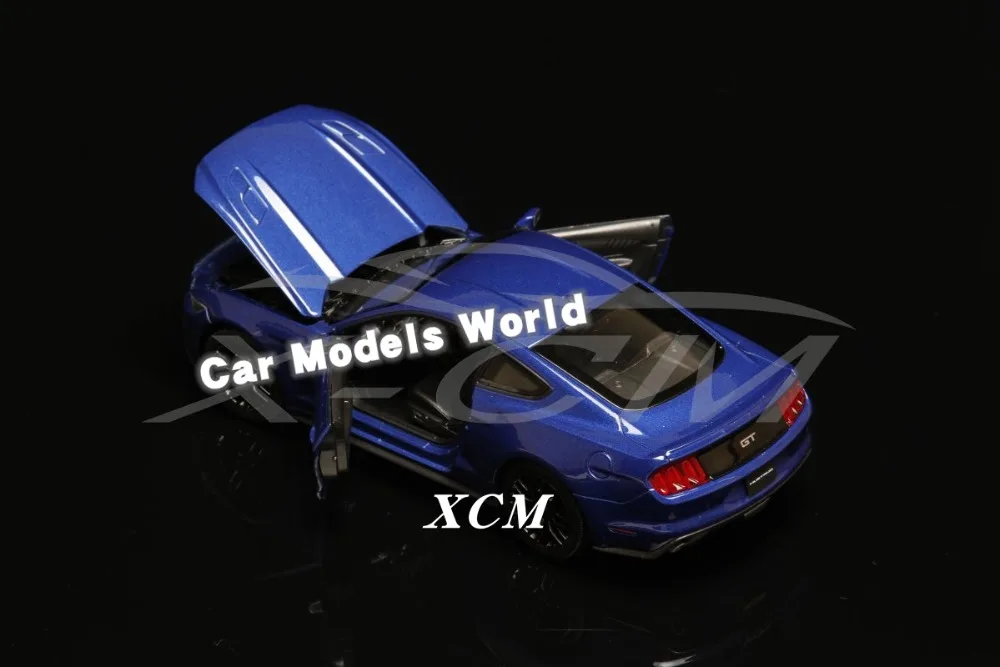 Литья под давлением модель автомобиля для Welly модели FX 2015 Mustang GT 1:24 (синий) +