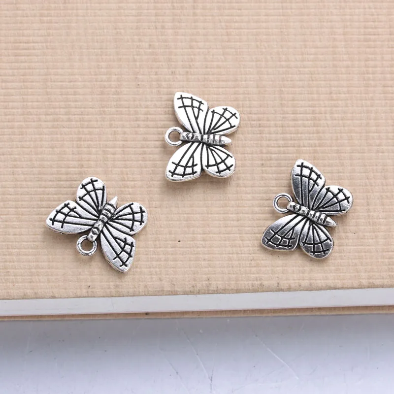 

30Pcs/Lot Fashion Ancient silver Metal Zinc Alloy Glamour Butterfly Diy Jewelry Pendant Making Wholesale 0565
