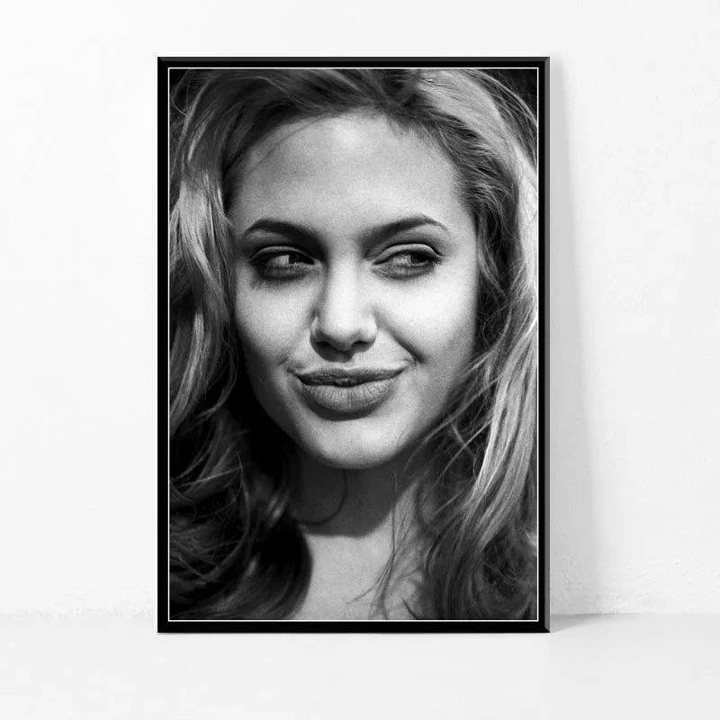 P692 Angelina Jolie Сексуальная популярная кинозвезда Acrtess черно-белая курительная художественная живопись Шелковый Холст плакат настенный домашний декор
