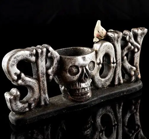 

Resin ashtray skull head personality gift home furnishing resin skull head