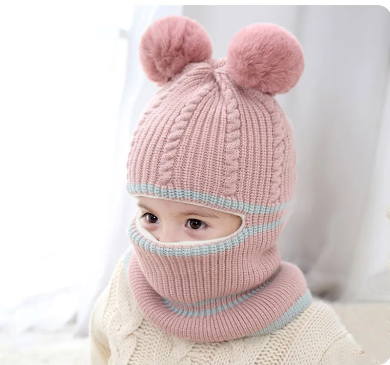Зимние шапки для детей 2-6 лет, детские вязаные шапки с двумя меховыми помпонами для мальчиков, детские вязаные шапки, защищающие шею лица, шапки-ушанки для девочек - Цвет: Розовый