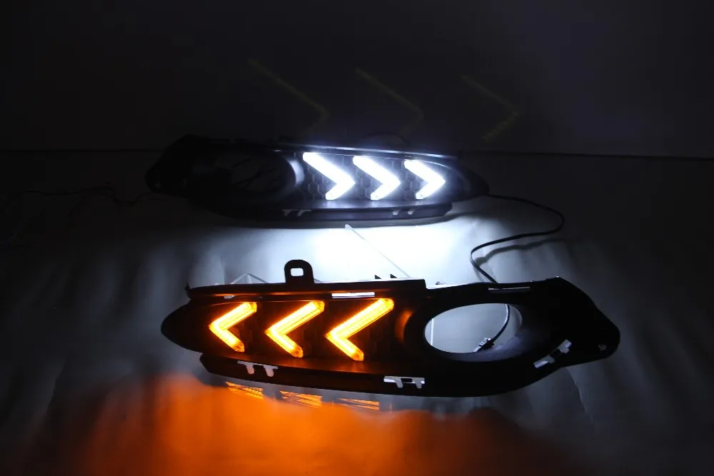 

eOsuns LED DRL Daytime Running Light For Honda Vezel HRV HR-V 2014 2015 Ultra-bright with yellow turn signals