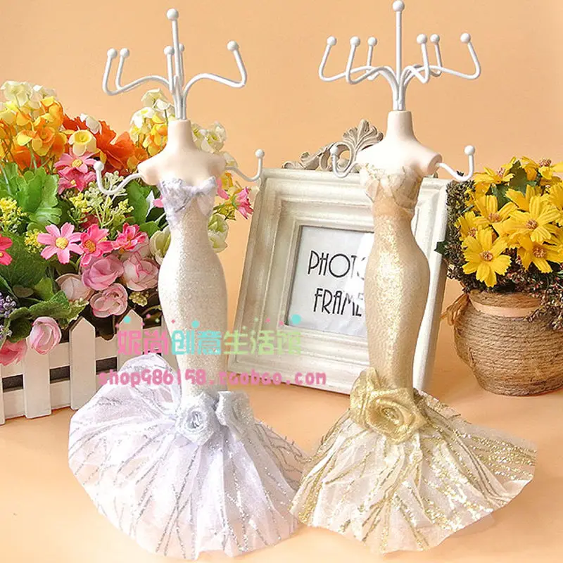 

Home decoration crafts jewelry rack / high heels / sofa seat ring promotions Set 7 pieces - Gold
