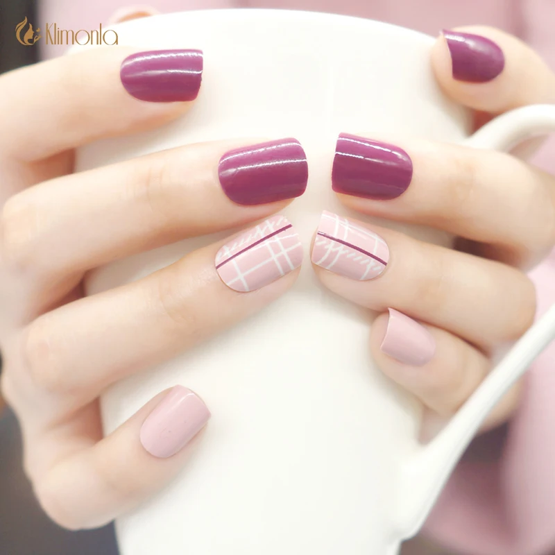 

24pcs/set Short Fake Nails With Double-sided Tape Pink Purple Line Pre-Design Full Cover False Nail Tip Salon DIY Manicure Tools
