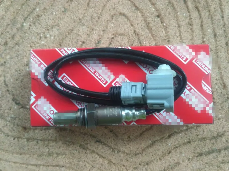 

Toyota Highlander oxygen sensor 3.5LGSU4 before and after oxygen sensor original authentic 89546-48110
