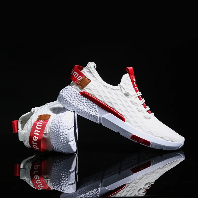 

2019 New Small White Shoes Men's 3D Flying Weaving Surface Air-permeable Slipper Sports Wind Leisure Shoes Zapatillas Hombre