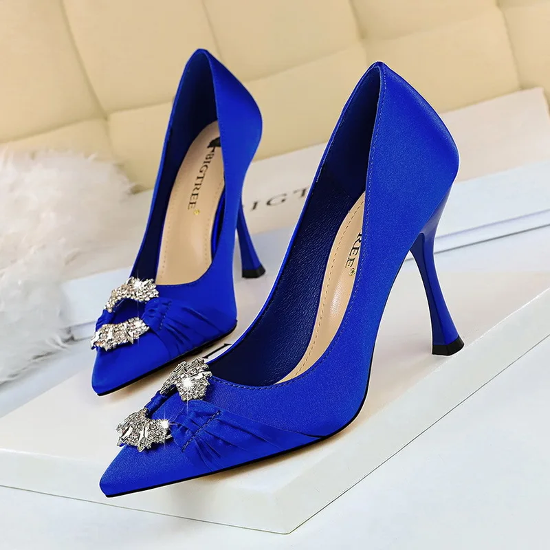 

BIGTREE Luxury Women Pumps Elegant Silk Pointed Toe metal button 10cm Thin High Heels Party Shoes Plus Size 34-40