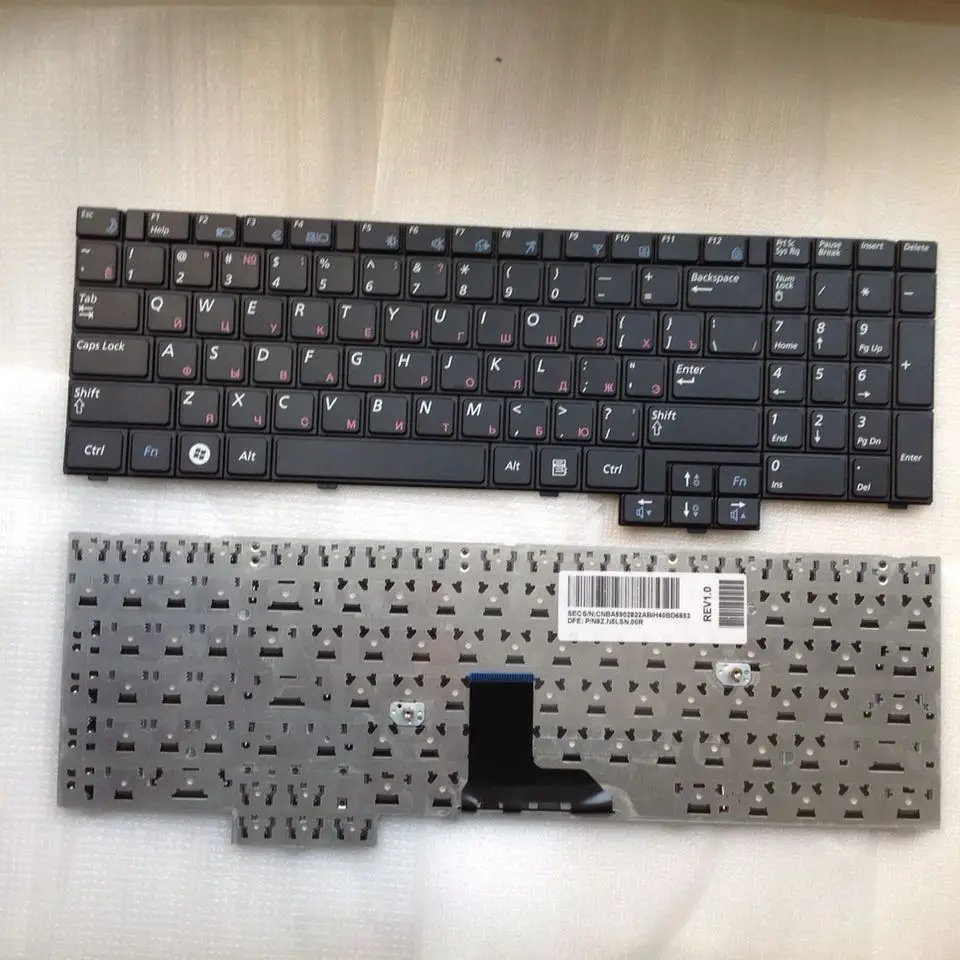 

SSEA Brand New Russian Keyboard for Samsung R620 NP-R620 R525 NP-R525 R528 R530 R540 laptop RU Keyboard free shipping