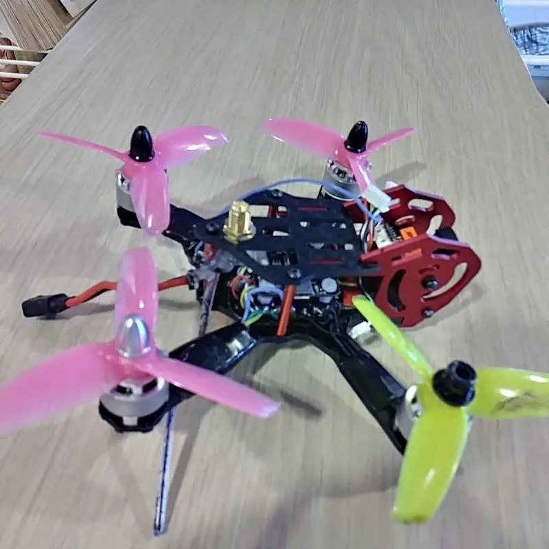 Happymodel Toad 125 3 Inch FPV Mini Racing Drone Full Carbon Frame Kit with SQ11 Protective Case (1)