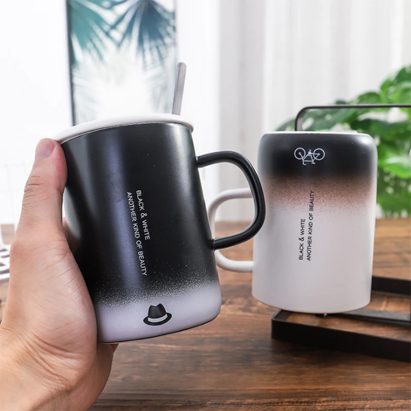 

Ceramic mug frosted black white gradient color with lid with spoon Mug office couple Coffee Tea Milk Cups Drinkware Novelty Gift