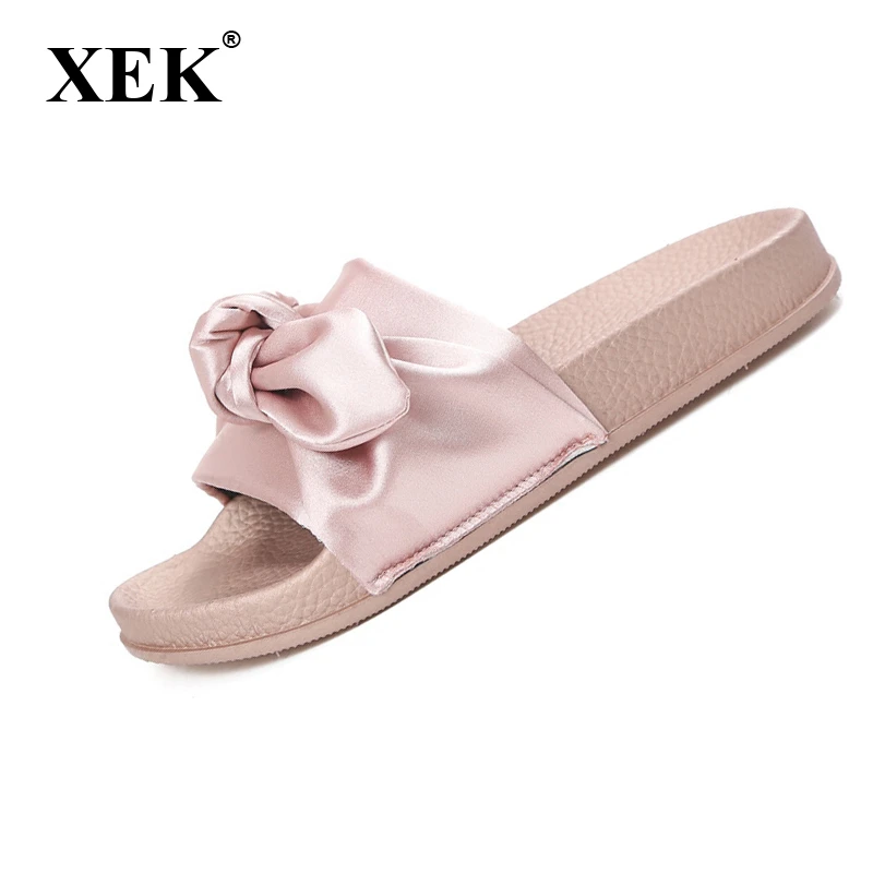Xek clásico Rihanna mujeres Zapatillas 2018 nueva seda Toboganes marca Beach Zapatos plana Tacones Flops Sandalias xc44 st240|Zapatillas| - AliExpress