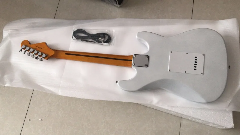 Wholesale New Arrival Left Handed 6 String STR Electric Guitar In Silver 180305