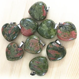 unakite 25*25*10 мм Мода хорошее качество Натуральный камень Кулоны в форме сердца опал Агаты Topazs оникс Цепочки и ожерелья Подвески для изготовления ювелирных изделий 12 шт - Окраска металла: unakite
