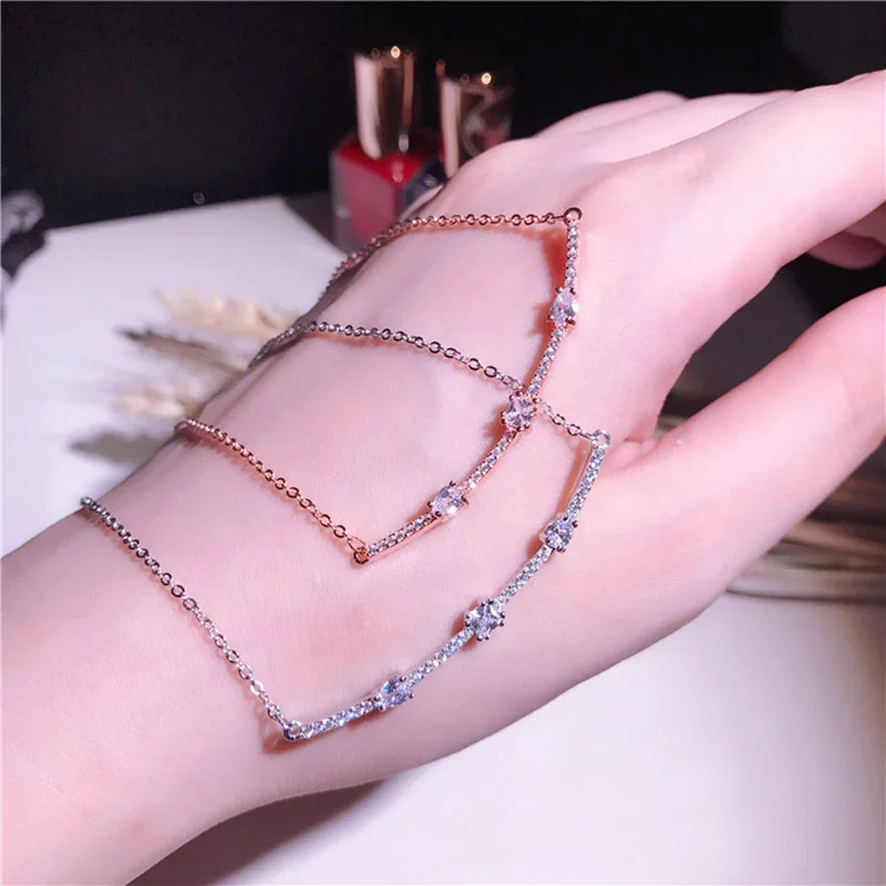 

2018 simple S925 sterling silver three zircon inlaid smiley necklace sweet smiling clavicle chain summer women's accessories