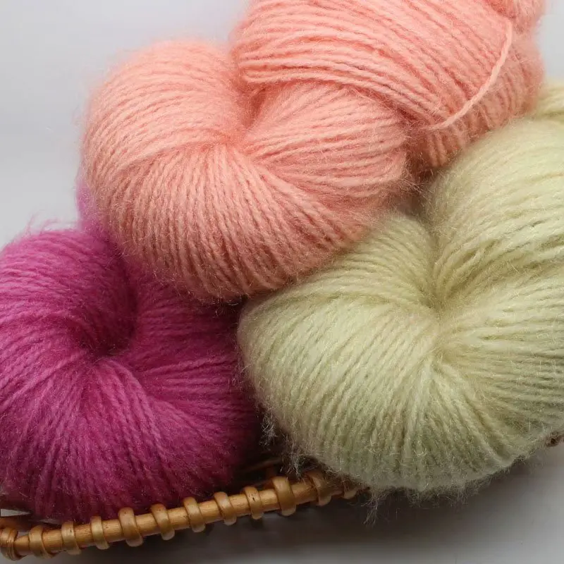 Brand New Polyester Blend Acrylic Yarn Medium Size Knitting Craft Brand New Polyester Blend Acrylic Yarn