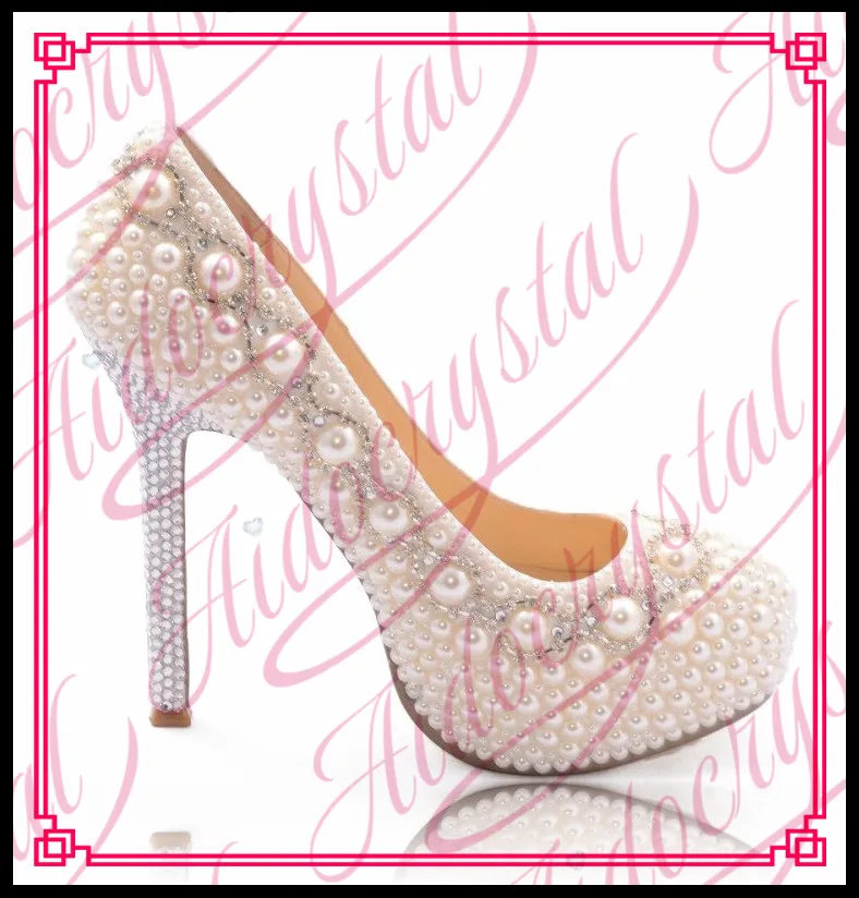 Aidocrystal Luxurious Handmade White Pearl Crystal Diamond Wedding Bridal Shoes Party Dress 