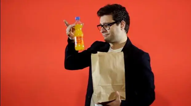 

Astonishing Bottle by Joao Miranda and Ramon Amaral-magic tricks