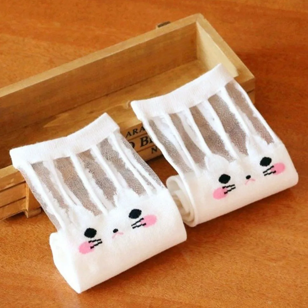 253641_no-logo_253641-4-04