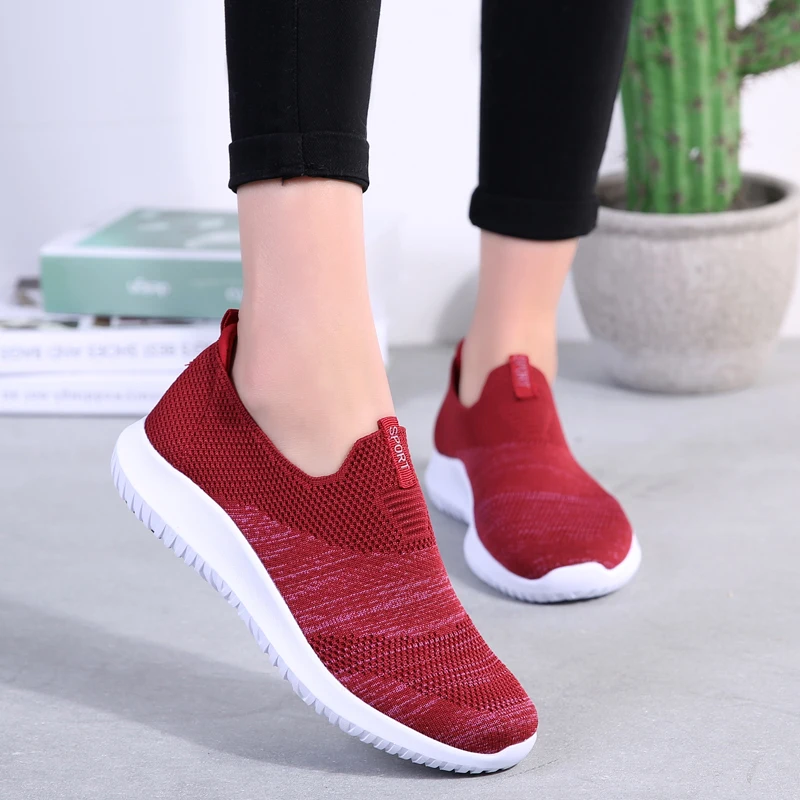 

2019 sporty woman sneakers Women sport shoes Loafers Mesh Breathable Light Simple Flats Female Non-Slip Jogging Running Sneaker