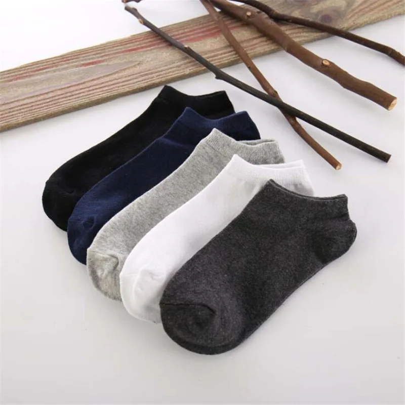 

5pairs/lot men socks cotton spring summer and autumn comfortable breathable white black short socks man's invisible socks