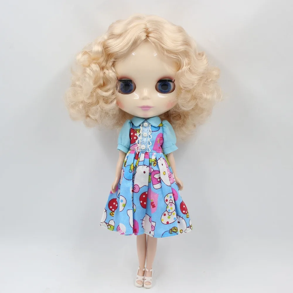 

factory blyth doll normal body white skin short blonde curly hair BL3139 30cm