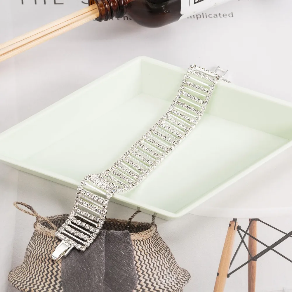 HTB1q5OhBeySBuNjy1zdq6xPxFXa5