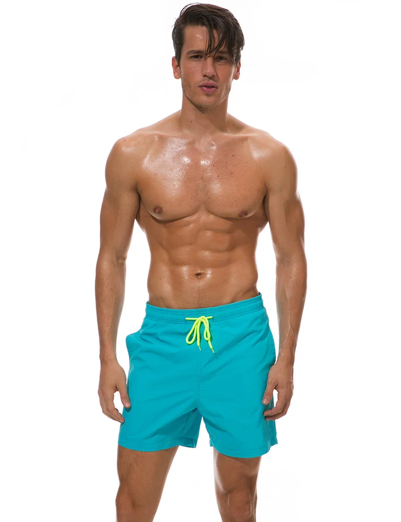 Shorts de praia e surfe