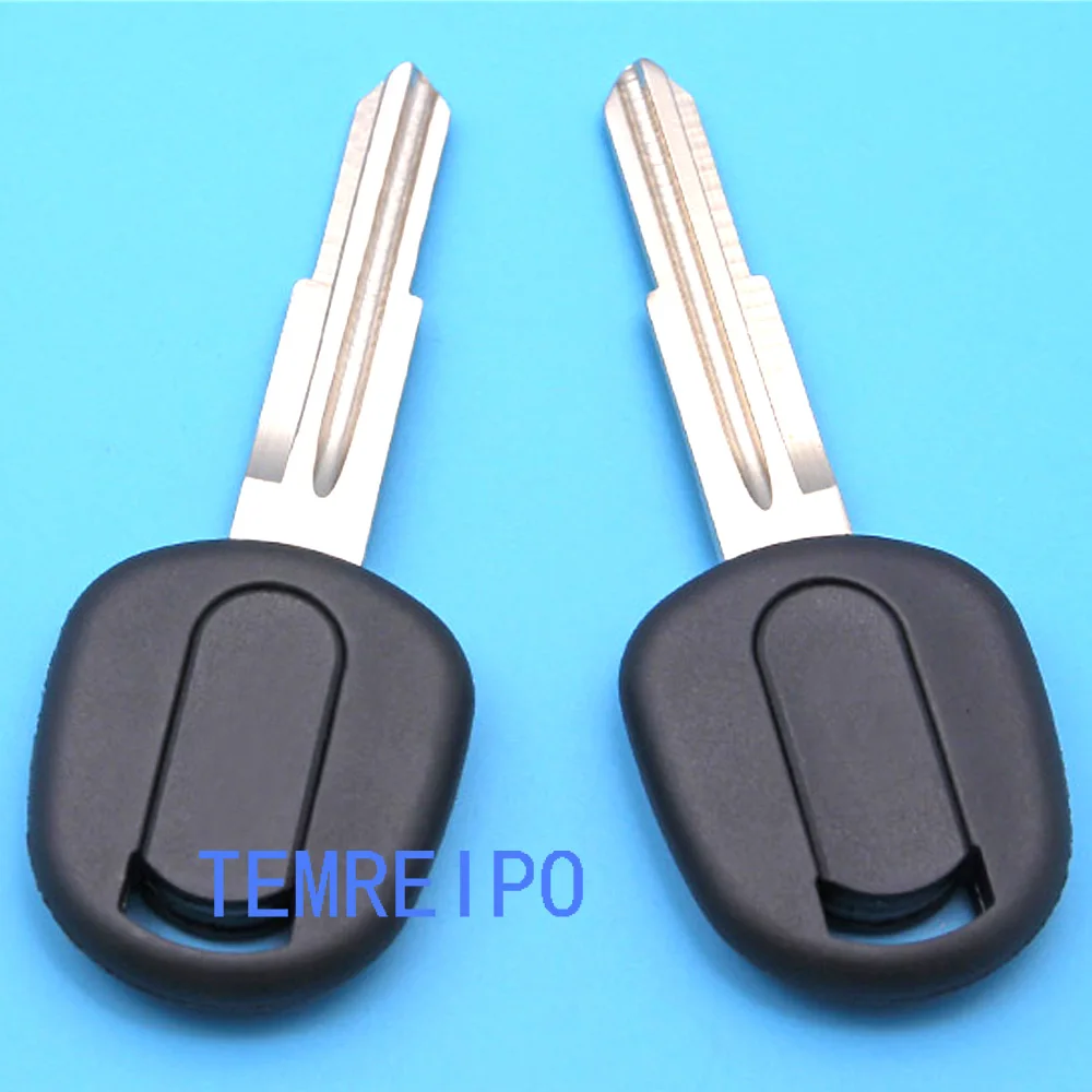 20pcs lot Replacement Car Key Fob Chip Transonder Key Shell Blank Uncut 20pcs-lot-replacement-car-key-fob-chip-transonder-key-shell-blank-uncut