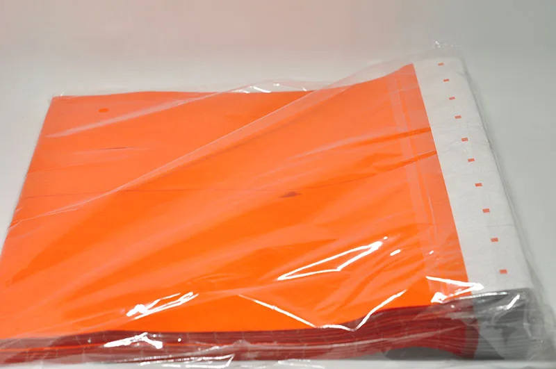 Однотонный оранжевый цвет 3/4 дюйма Tyvek браслеты подходят для вечеринок мероприятий 500 шт