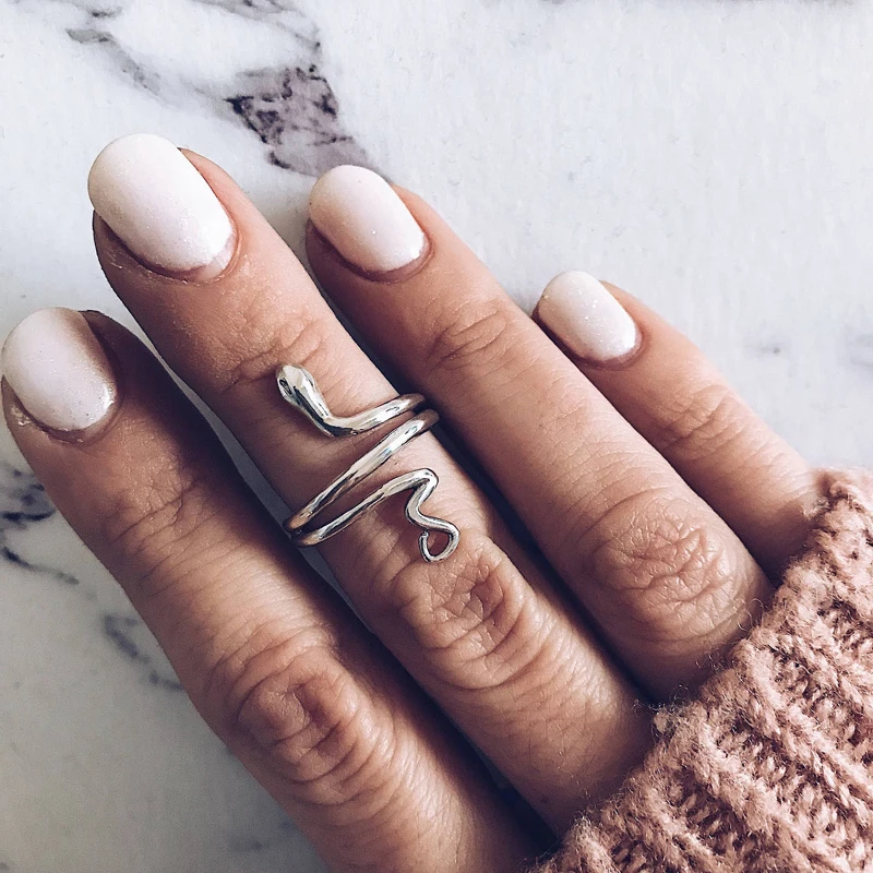 10935612689_1855493802