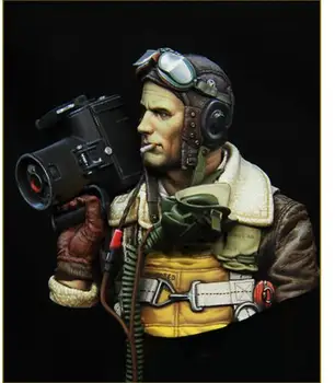 

1/10 ancient Bomber Pilot man warrior bust toy Resin Model Miniature Kit unassembly Unpainted