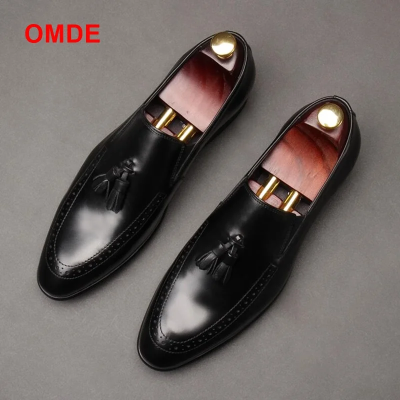 OMDE Pointed Toe Genuine Leather Shoes Men Stylish Slip-on Formal Shoes Fashion Tassel Loafers Luxury Mens Dress Shoes Designer 